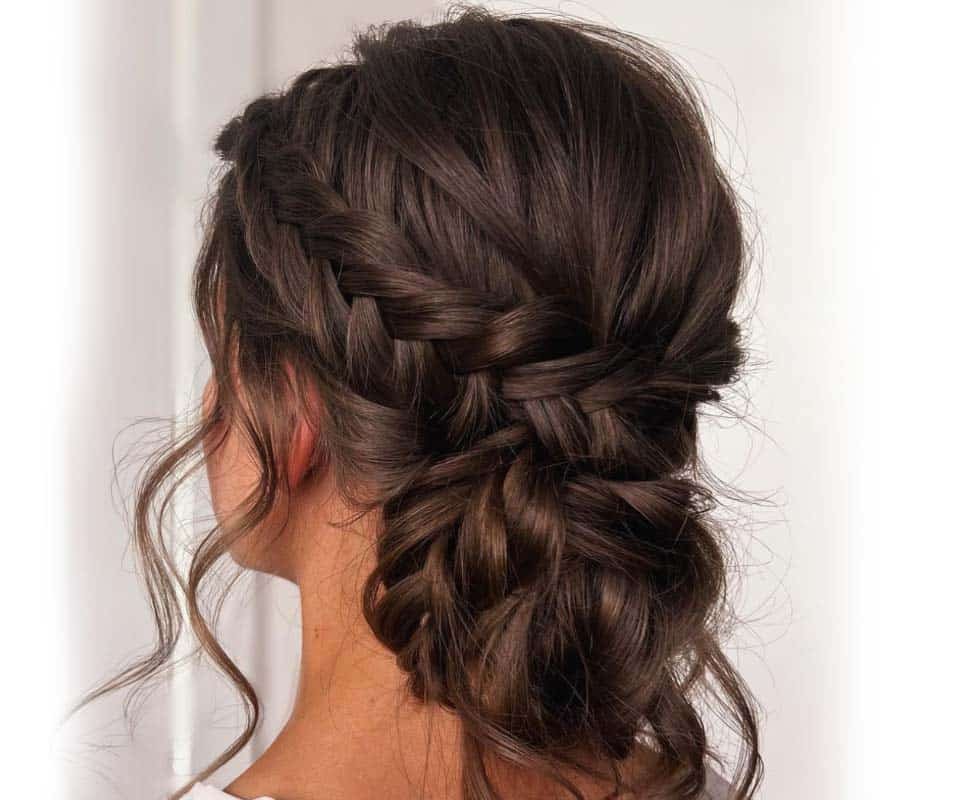 Messy Bun - Delightfully Festive